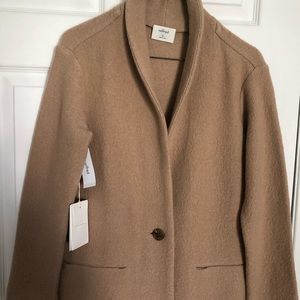 BRAND NEW Aritzia coat